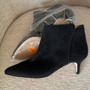 Jessica Simpson new black kitten heel booties size 9M/40